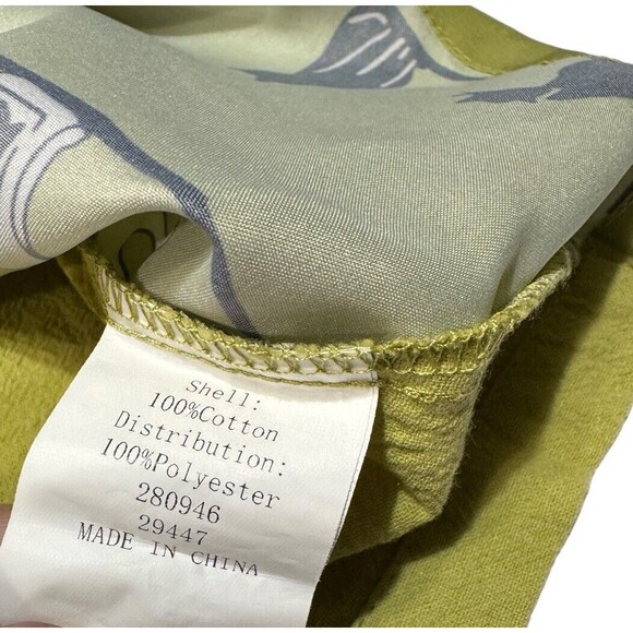 Women’s XL Green Cat Blouse With Faux Knot Buttons Unique Kitty Shirt - Picture 9 of 10